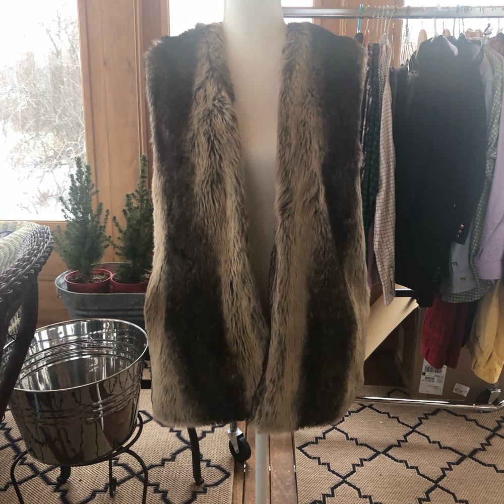 Heartloom faux fur vest